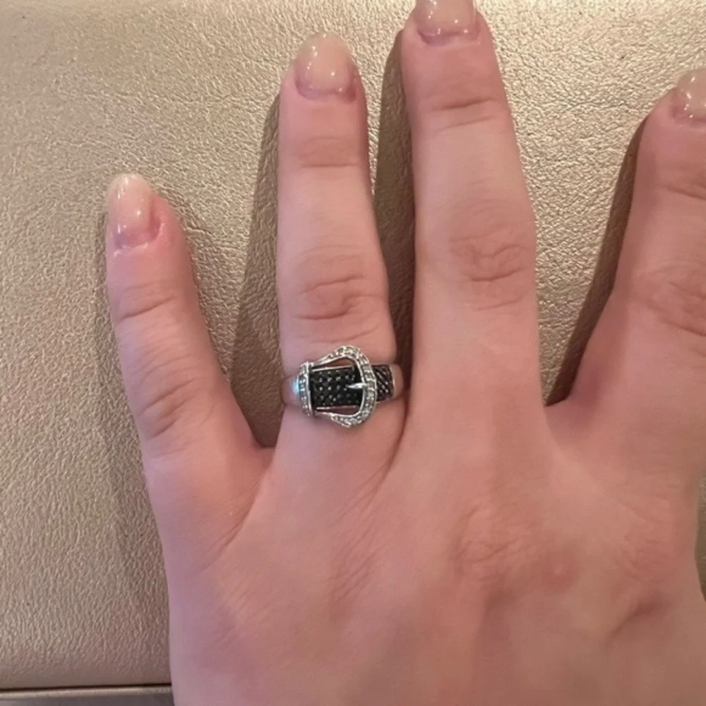 Sterling Silver Black and White Cubic Zirconia Buckle Ring Size 7